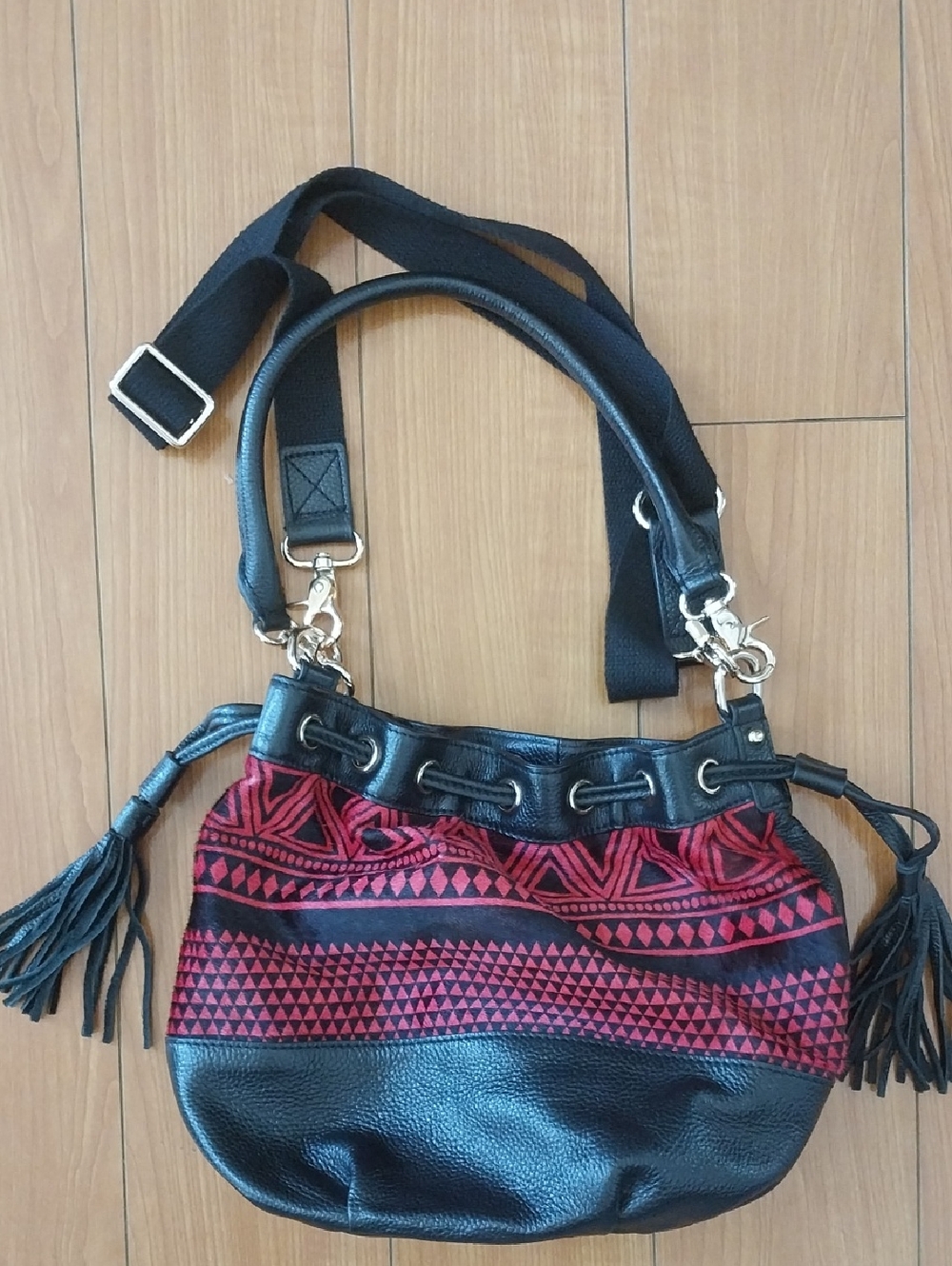 100% Genuine LEATHER Rosetti Drawstring Shoulder Bucket Tote Purse Habdbag